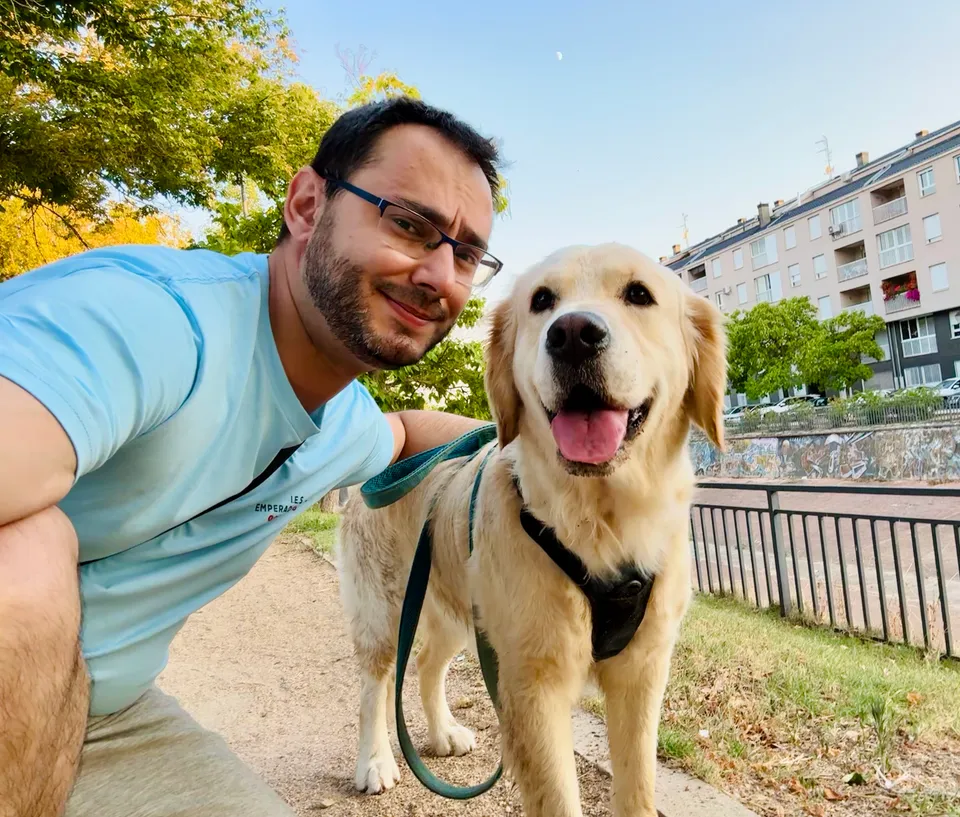 Luka and Kala looking at the camera during a walk.